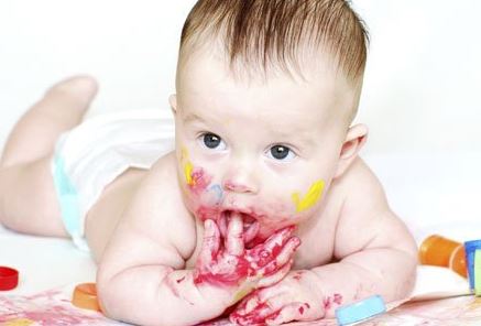 llᐈ ❤️ Un bebé se comió accidentalmente plastilina ¿Significa que no es  tóxica? • Viviendo en familia